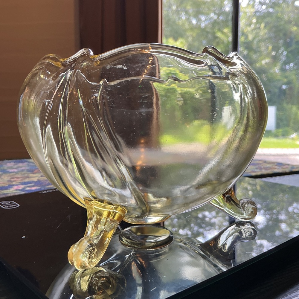 Lancaster‎ Glass Yellow Rose 6.5" Bowl Three Footed Scalloped Edge Vintage